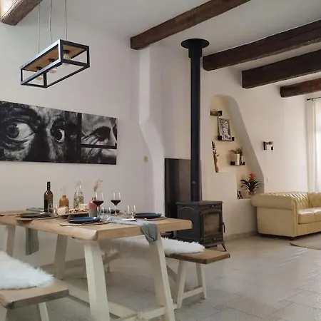 Apartment Maison Authentique 2 Chambres